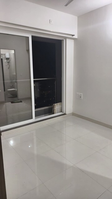 Bathroom in 1 BHK Apartment at Ashar Edge, Pokhran Road No Two – for Rent