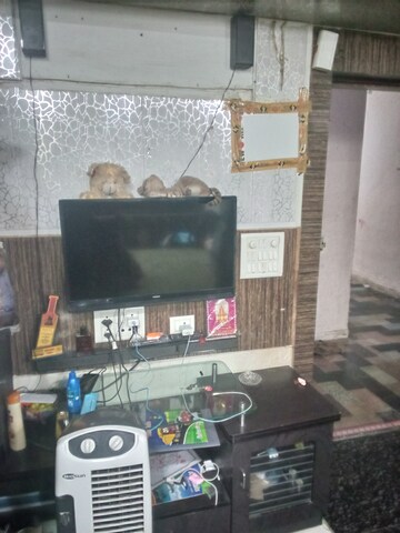 Furnished Amenities in 1 RK Apartment at Neelkamal CHS Goregaon West, Goregaon West – for Rent