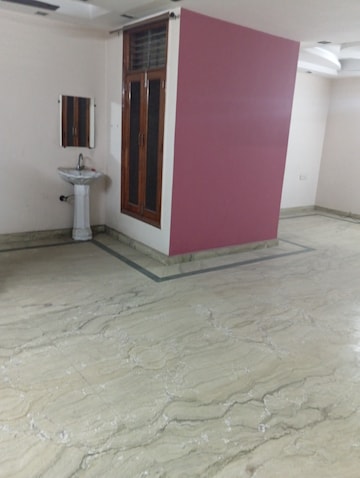 4 BHK Builder Floor For Rent in Krishna Nagar Delhi  8106501