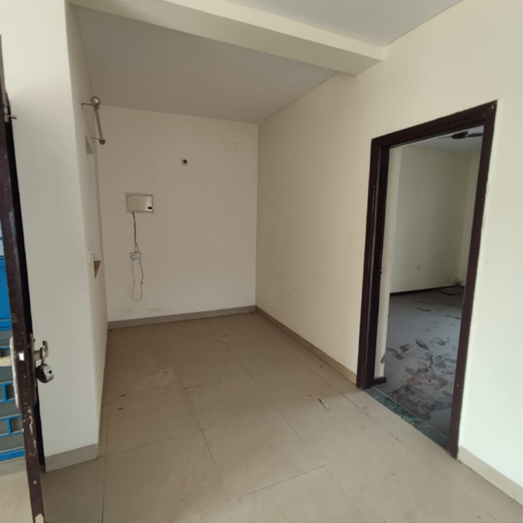 Room, bptp-park-elite-floors 3 Bedroom 250 Sq.Yd. Builder Floor In Sector 75 Faridabad 8106539