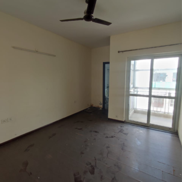 Room in 3 BHK Builder Floor at BPTP Park Elite Floors, Sector 75 – for Sale
