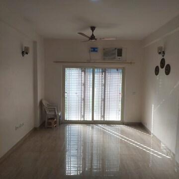 Room in 3 BHK Builder Floor at Puri Aman Vilas, Sector 89 – for Sale