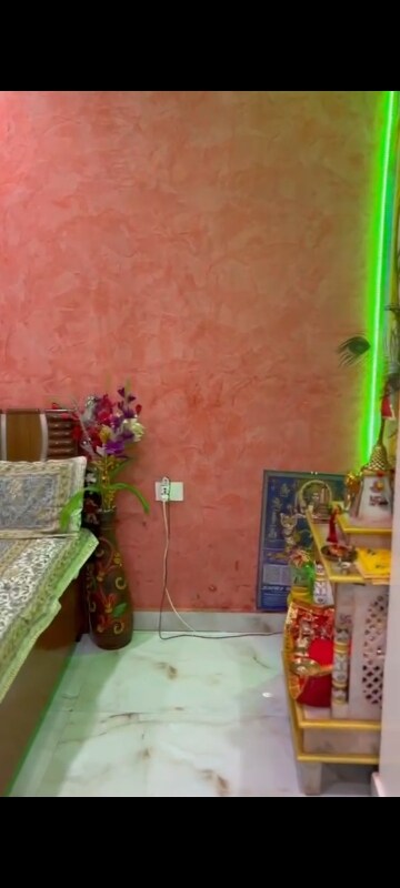 Master Plan in 3 BHK Builder Floor at Vaishali Media Apartment, Vaishali Sector 5 – for Rent