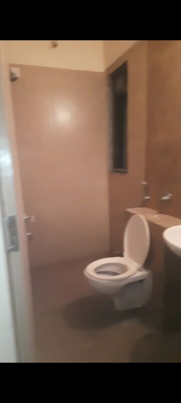 Bathroom in 1 BHK Apartment at Darshan Rico, Lower Parel – for Sale