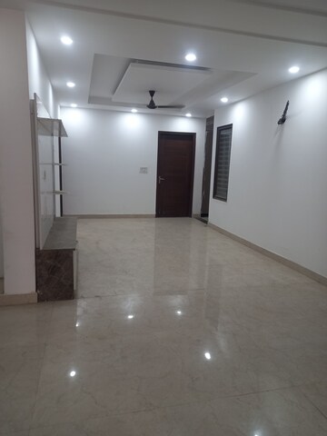 Staircase in 4 BHK Builder Floor at BP Homes, Sector 85 – for Sale