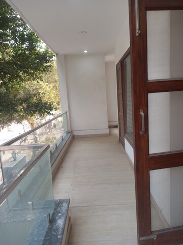 Kitchen in 4 BHK Builder Floor at BP Homes, Sector 85 – for Sale