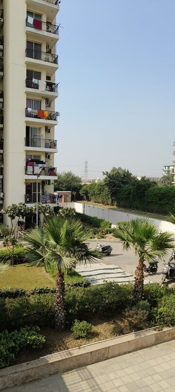 2 BHK Apartment – Exterior View View at BPTP Discovery Park, Sector 80 - for Sale