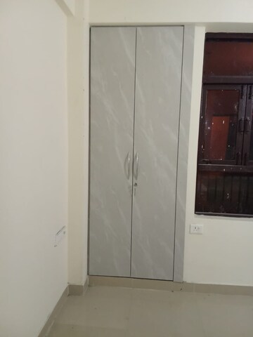 Bathroom in 2 BHK Apartment at BPTP Discovery Park, Sector 80 – for Sale