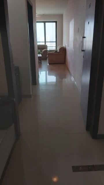 Room in 1 BHK Apartment at Tirupati Apartment Kandivali, Kandivali East – for Rent