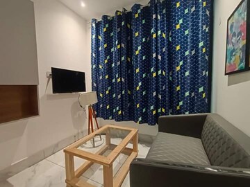 Living Room in 1 BHK Builder Floor at Sector 30 – for Rent