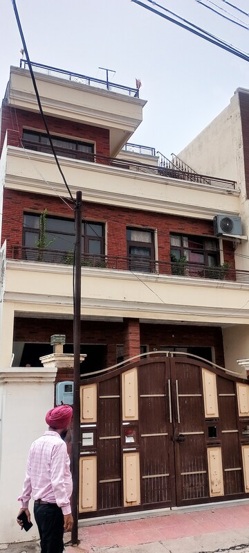 6 BHK Independent House For Sale in Patiala Road