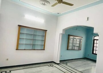 Building Lobby in 2 BHK Independent House at Gomti Nagar – for Rent