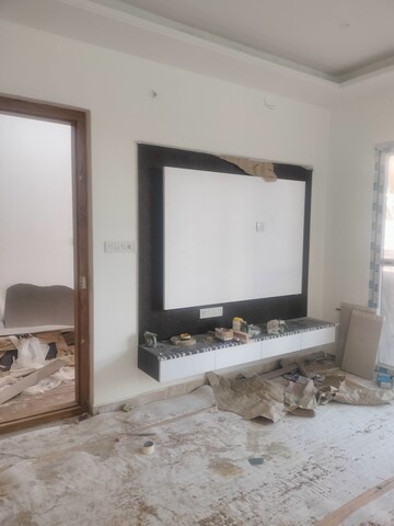 Living Room in 3 BHK Apartment at Indiranagar – for Rent