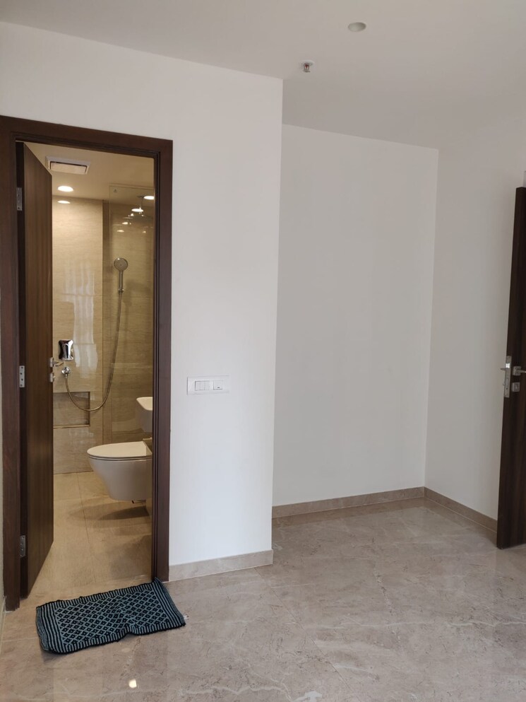 Room, castle-rock 2 Bedroom 750 Sq.Ft. Apartment In Powai Mumbai 8107017