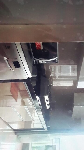Master Bedroom in 2.5 BHK Apartment at Alankar Apartments Andheri West, Andheri West – for Rent