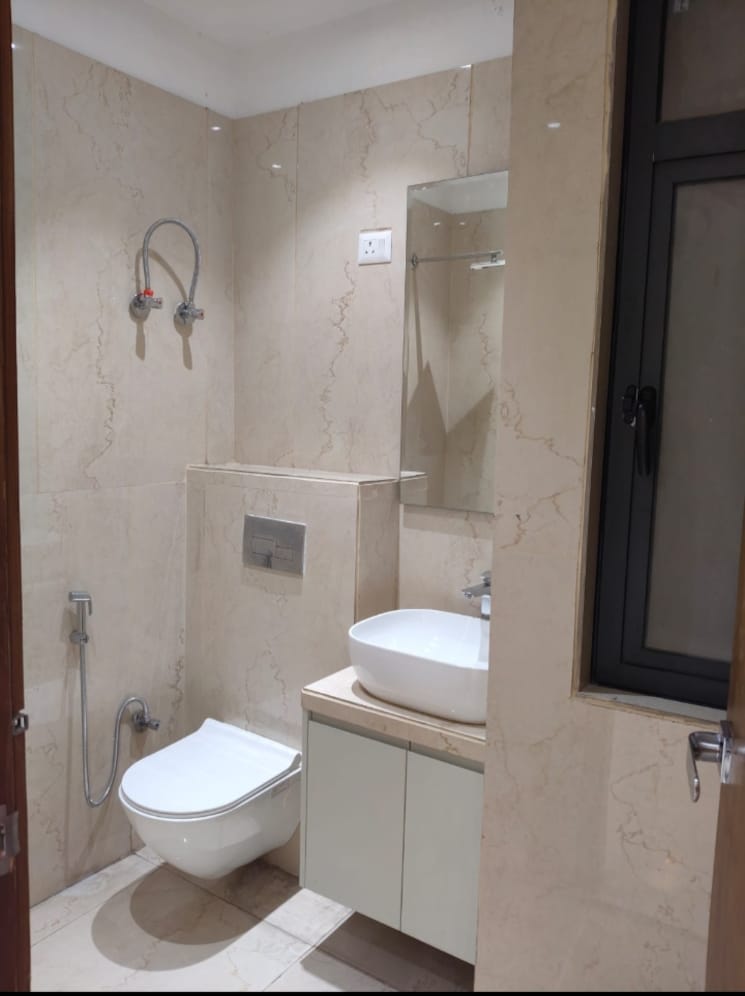 Bathroom, sai-enclave-niti-khand 3 Bedroom 1350 Sq.Ft. Builder Floor In Niti Khand Ghaziabad 8107021