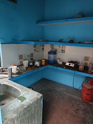 Kitchen in 1 RK Builder Floor at Shyam Park Extension – for Rent