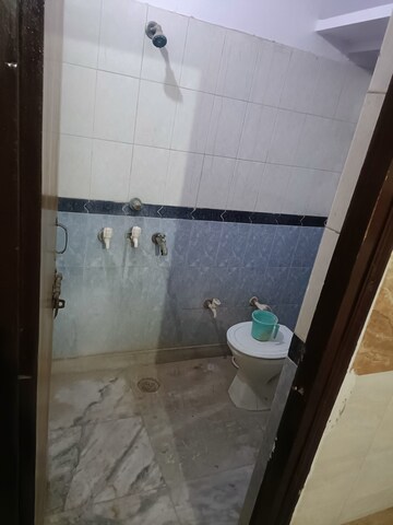 Bathroom in 1 RK Builder Floor at Shyam Park Extension – for Rent