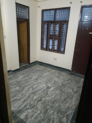 Bedroom in 1 RK Builder Floor at Shyam Park Extension – for Rent