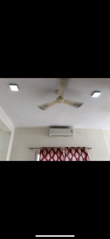 Furnished Amenities in 2 BHK Apartment at BPTP Astaire Gardens, Sector 70a – for Rent