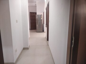 Building Lobby in 2 BHK Builder Floor at Chaudhary Deshraj Complex, Sector 22 – for Rent