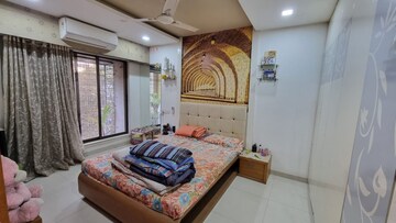Bedroom in 2 BHK Apartment at Unique Shanti Poonam Estate Cluster 2, Mira Road – for Rent
