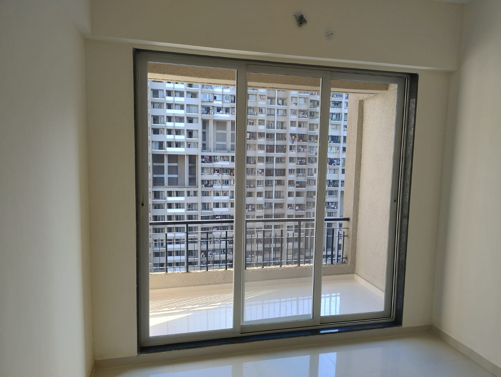 1 BHK 450 Sq.Ft. Apartment in Siddhi Highland Park