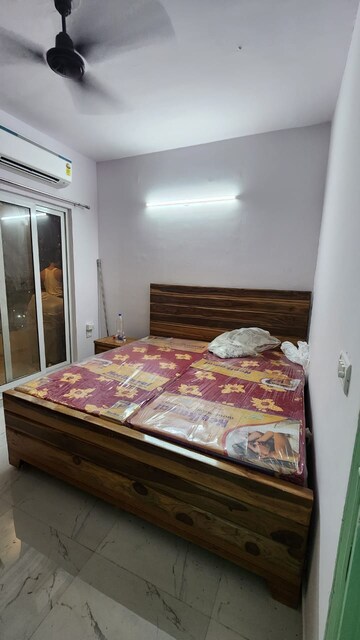 Bedroom in 2 BHK Apartment at Signature Global Proxima, Sector 89 – for Rent