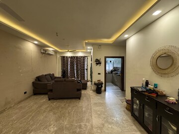 Living Room in 3 BHK Builder Floor at Sector 55 – for Rent