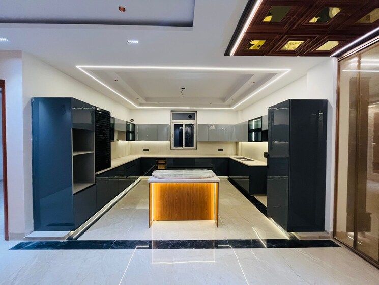 Kitchen, sector 42 4 Bedroom 4140 Sq.Ft. Builder Floor In Sector 42 Faridabad 8107164
