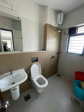 Bathroom in 1 BHK Apartment at Hariya Dream Park, Mira Road – for Sale