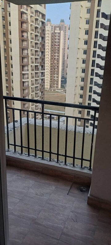 Balcony in 3 BHK Apartment at Amrapali Golf Homes, Sector 4, Greater Noida – for Sale