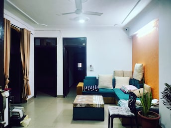 1 BHK Builder Floor For Rent in Paryavaran Complex Delhi  8107205