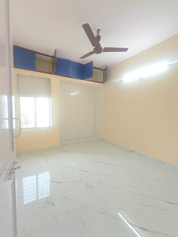 Room in 2 BHK Apartment at Vasant Vihar Society, Manpada – for Rent