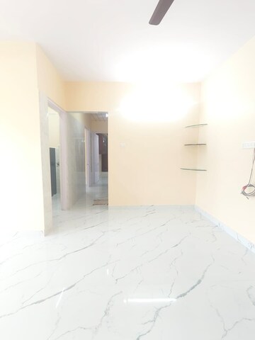 Room in 2 BHK Apartment at Vasant Vihar Society, Manpada – for Rent