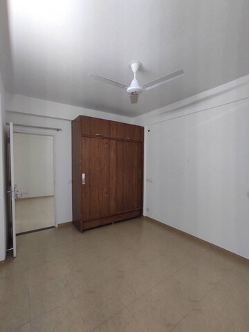 3 BHK Apartment For Rent in International Airport Road
