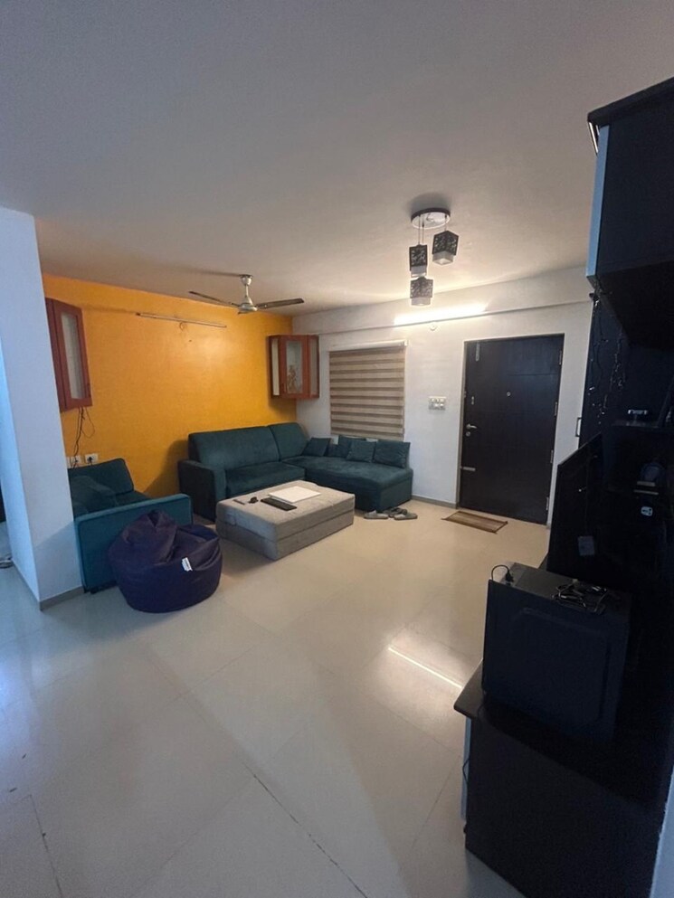 Living Room, dsr-ultima 3 Bedroom 1775 Sq.Ft. Apartment In Harlur Bangalore 8107256