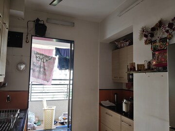 Master Bedroom in 2 BHK Apartment at Kabra Hyde Park, Manpada – for Rent