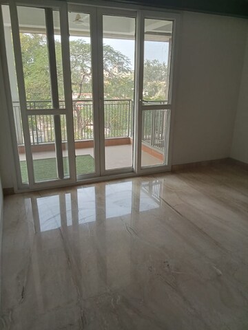 Room in 3 BHK Apartment at Om Pallacia, C-Scheme – for Rent