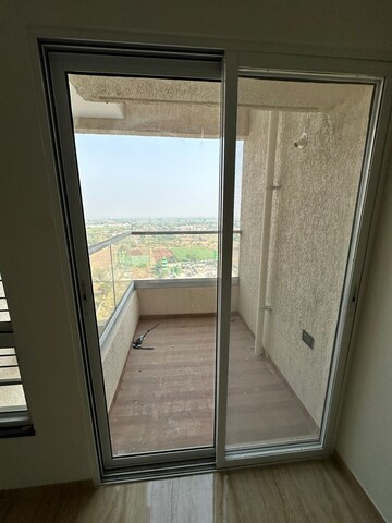 Room in 2 BHK Builder Floor at VTP Cygnus, Kharadi – for Rent