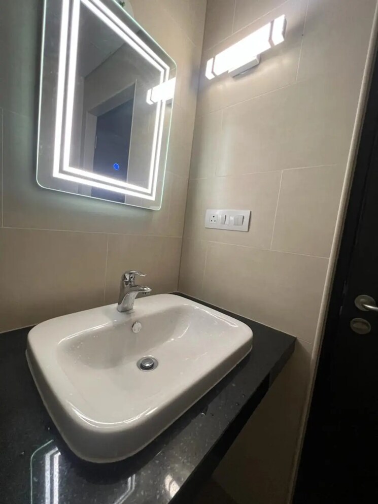 Bathroom, sector 108 3 Bedroom 1711 Sq.Ft. Apartment In Sector 108 Gurgaon 8107524