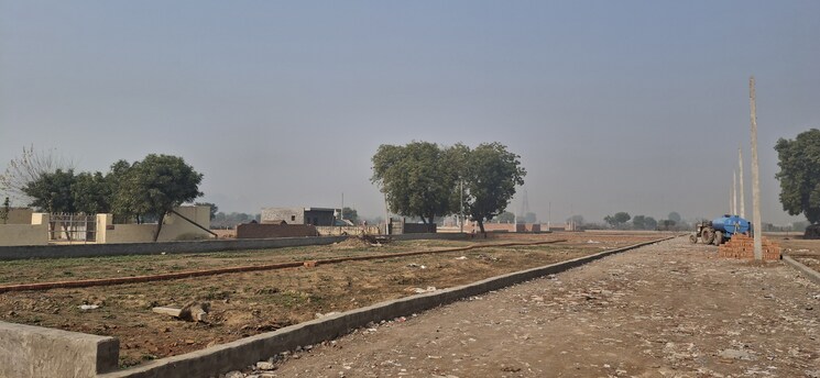 undefined, upsidc site b  100 Sq.Yd. Plot In Upsidc Site B Greater Noida 8107543