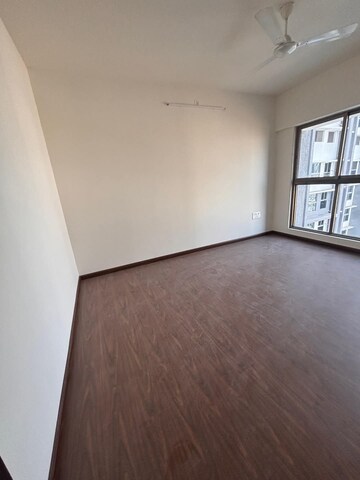 Room in 2 BHK Apartment at Kolte Patil Verve, Bangur Nagar – for Rent