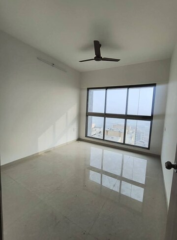 Room in 2 BHK Apartment at Kolte Patil Verve, Bangur Nagar – for Rent