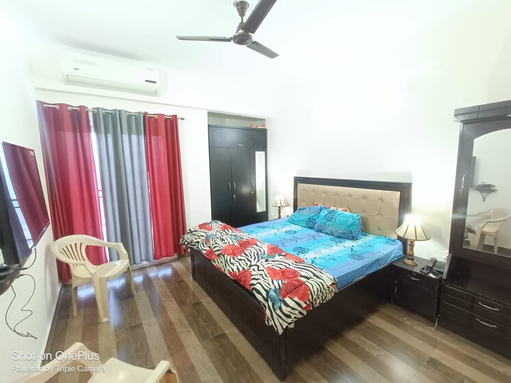 Bedroom, mahagun-myra 2 Bedroom 935 Sq.Ft. Apartment In Gaur City 1 Greater Noida 8107589