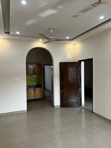 Building Lobby in 3 BHK Builder Floor at Sector 22 – for Rent