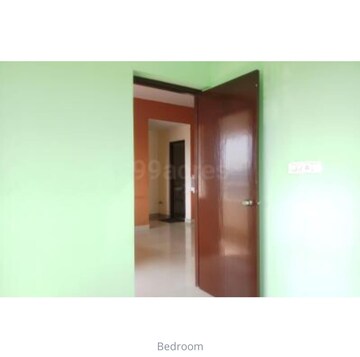 Room in 3 BHK Apartment at Godrej Prakriti, Bt Road – for Sale