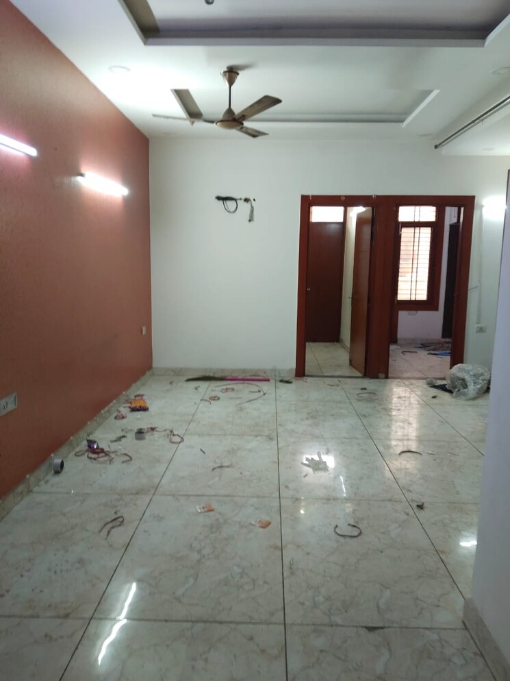 Room, pratap vihar 2 Bedroom 950 Sq.Ft. Builder Floor In Pratap Vihar Ghaziabad 8107830