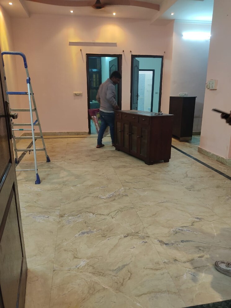 Room, pratap vihar 2 Bedroom 950 Sq.Ft. Builder Floor In Pratap Vihar Ghaziabad 8107830