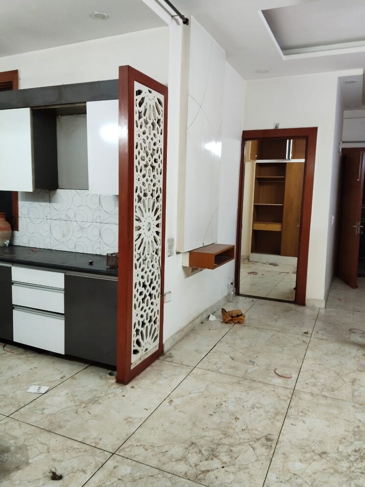 Kitchen, pratap vihar 2 Bedroom 950 Sq.Ft. Builder Floor In Pratap Vihar Ghaziabad 8107830